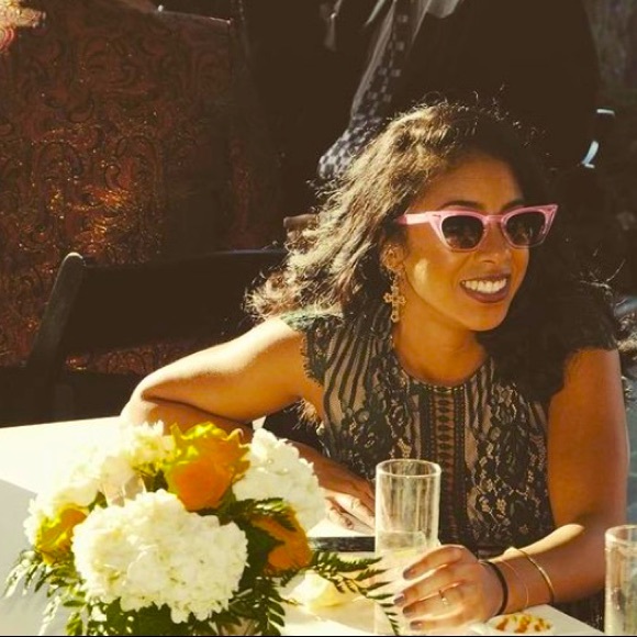 Meet your Posher, Chelsea - Picture 1 of 2